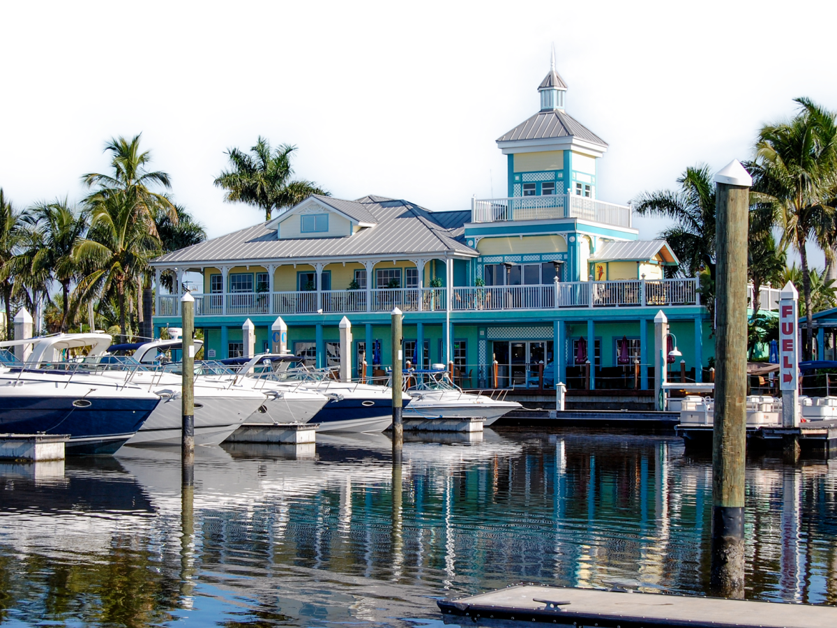 marina-transparent-1